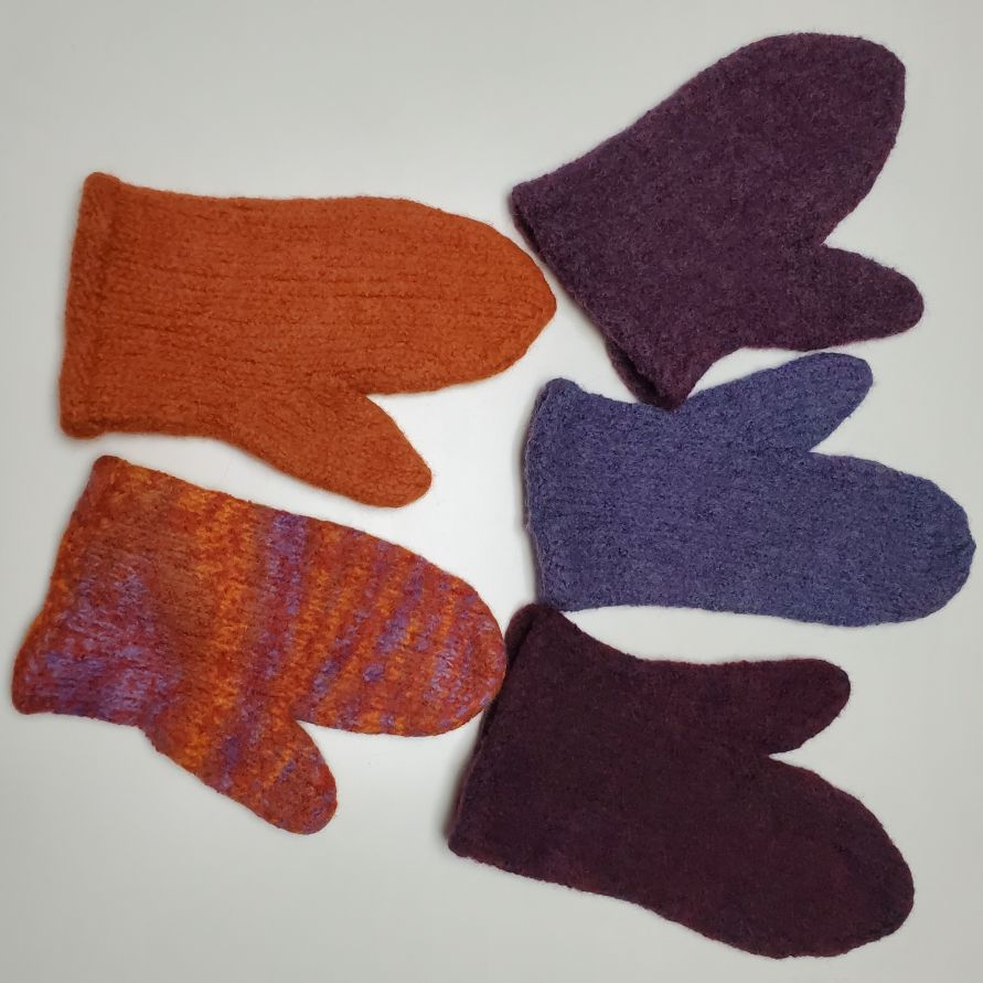 Felted oven mitts